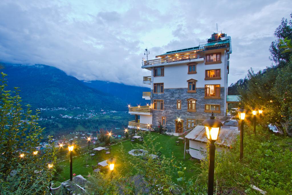 Vivaan The Sunrise Resort Manāli Extérieur photo