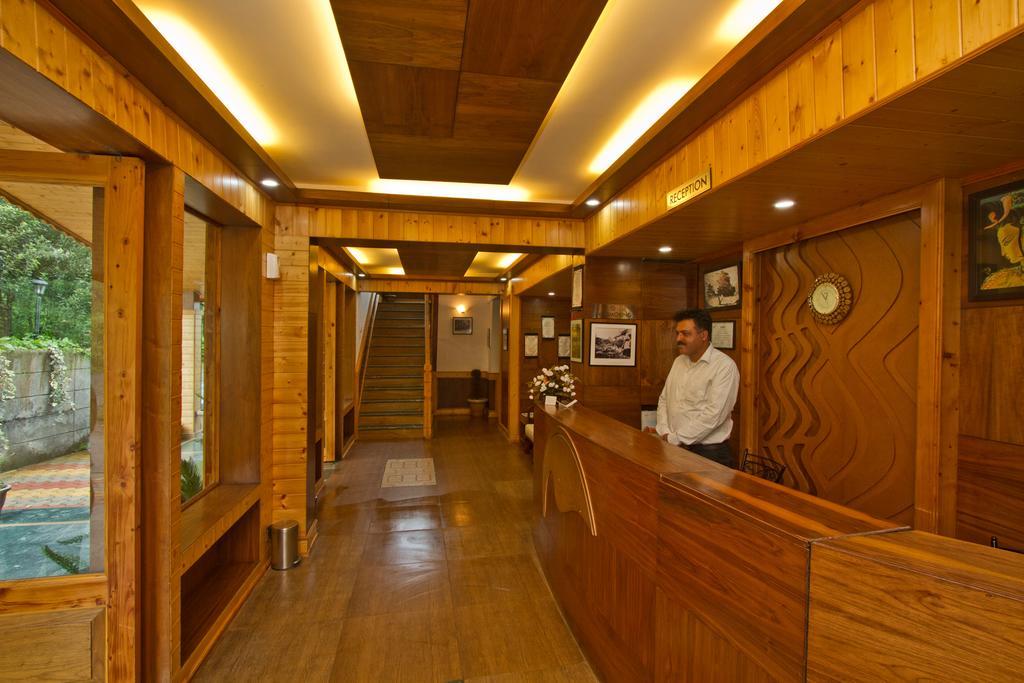 Vivaan The Sunrise Resort Manāli Extérieur photo
