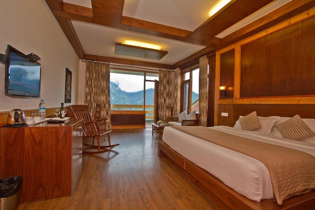 Vivaan The Sunrise Resort Manāli Extérieur photo