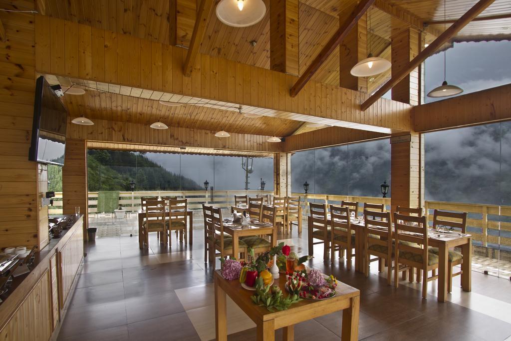 Vivaan The Sunrise Resort Manāli Extérieur photo